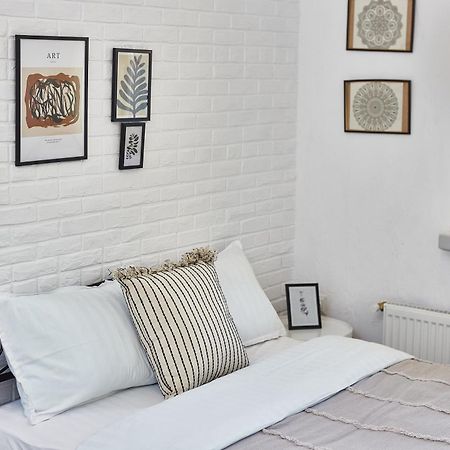 City Rooms Apartments Odessa Eksteriør bilde